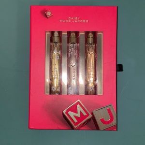 Marc Jacobs Daisy travel perfume